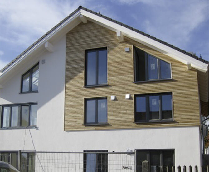 Doppelhaushälfte als Mehrgenerationenhaus in München Front