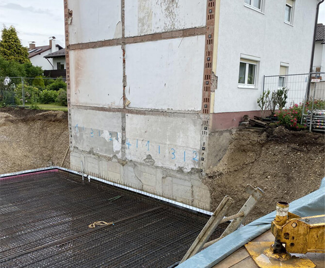 Doppelhaushälfte mit Einliegerwohnung Baustelle