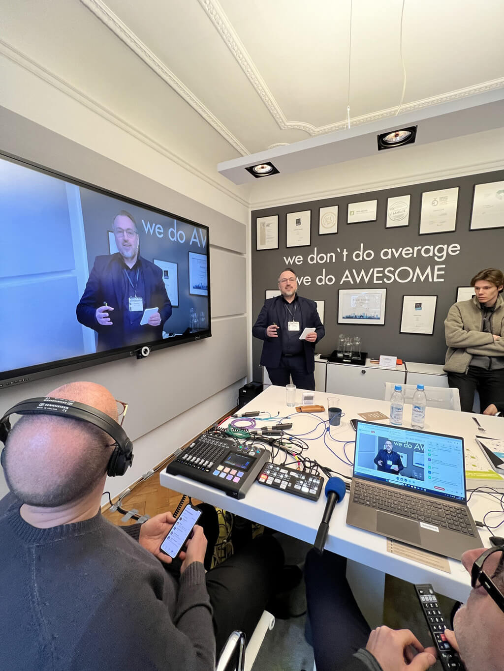 Keynote unbewehrte Betonwände im Zeichen der Nachhaltigkeit Bildschirm