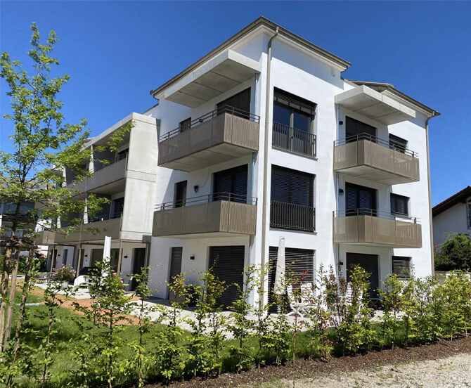 Neubau eines Mehrfamilienhauses am Chiemsee seitlich